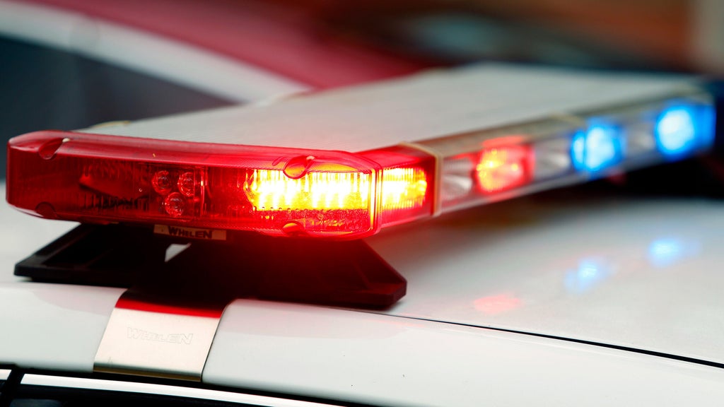 Man arrested after Fairfield home invasion robbery involving shotgun, police say โ CBS Bay Area (KPIX), San Rafael Dining news