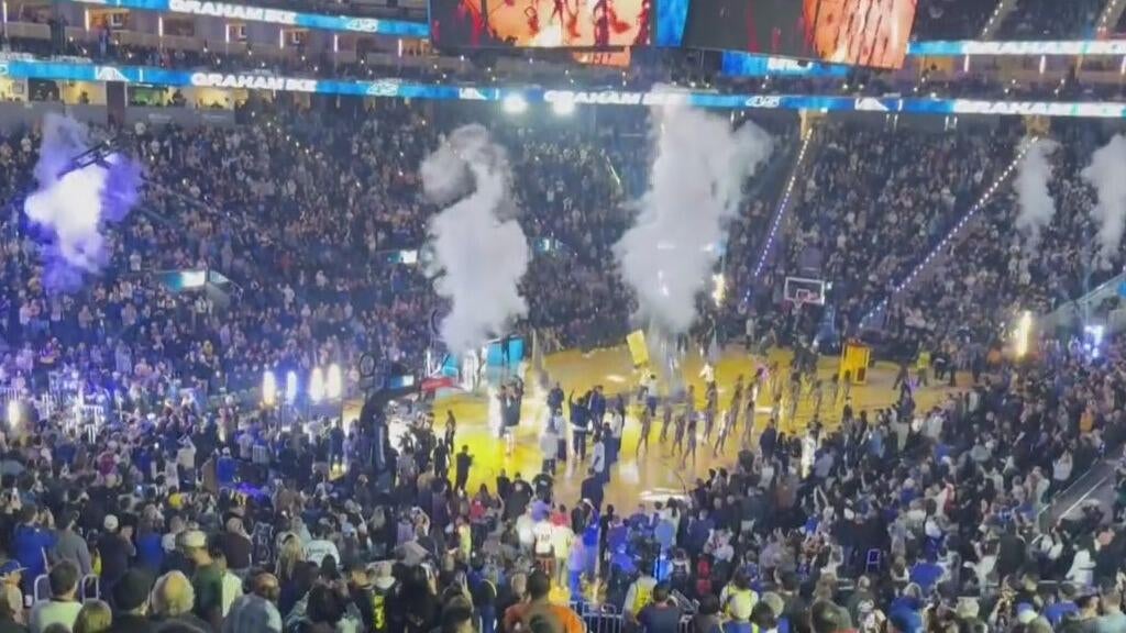 Warriors fans pack Chase Center for home opener with championship hopes — CBS Bay Area (KPIX), San Rafael Health news