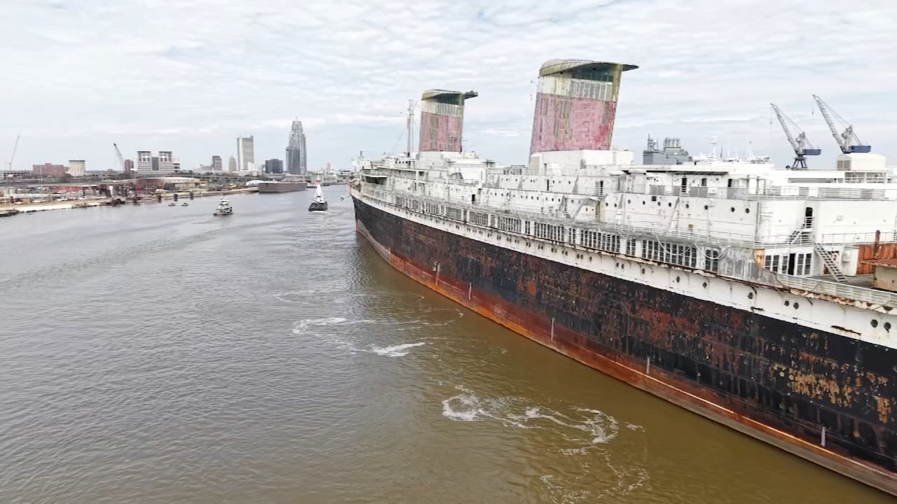 SS United States sinking date set to turn ship into world's largest artificial reef
       — ABC 7 Bay Area