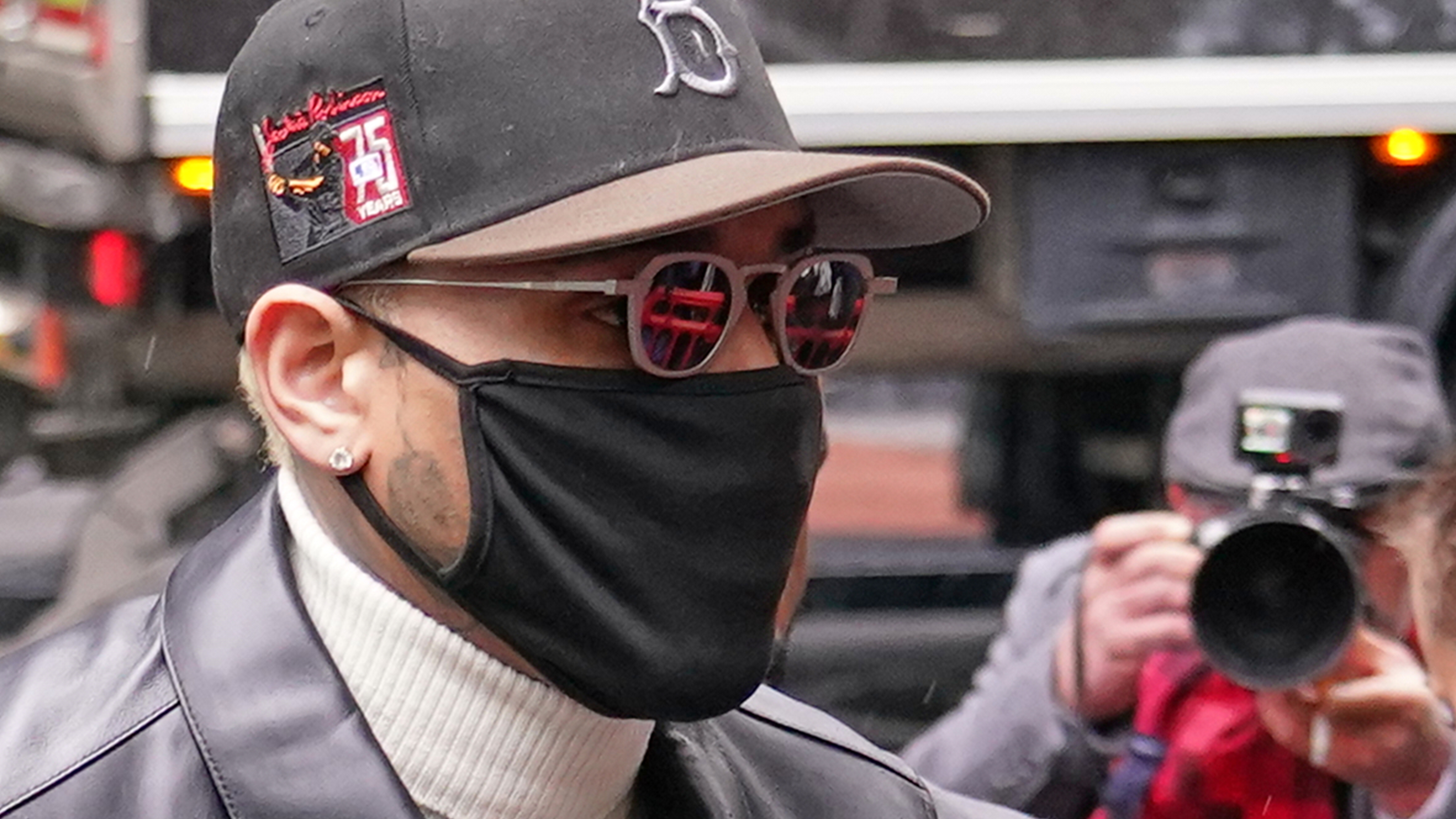 Chris Brown avoids prison time for brawling at a London nightclub

       — ABC 7 Bay Area, San Rafael Community news