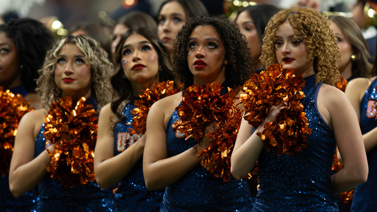 Here's what we know about the service member who fell at the UTSA football game — KVUE (Austin), San Rafael Sports news